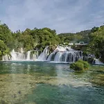 Beautiful In Polje With Sauna Mirlovic-Polje
