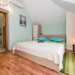 بيت للعطل Awesome In Polje *