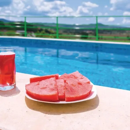 Lovely In Polje With Sauna * Mirlovic-Polje