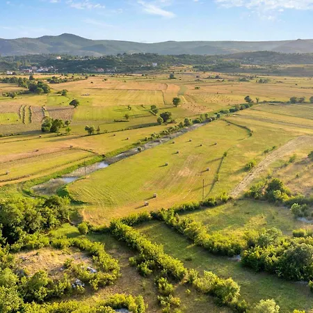 Lovely In Polje With Sauna Holiday home Mirlovic-Polje