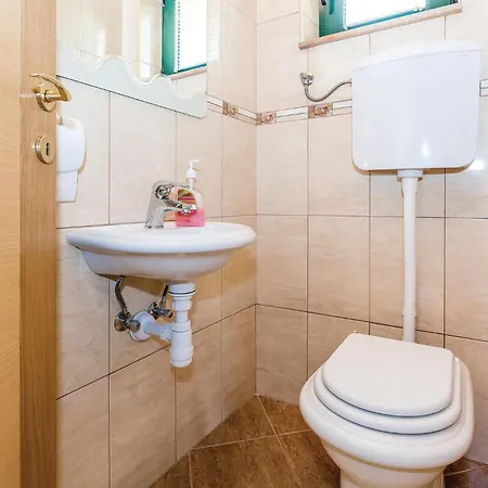 Holiday home Lovely In Polje With Sauna Mirlovic-Polje