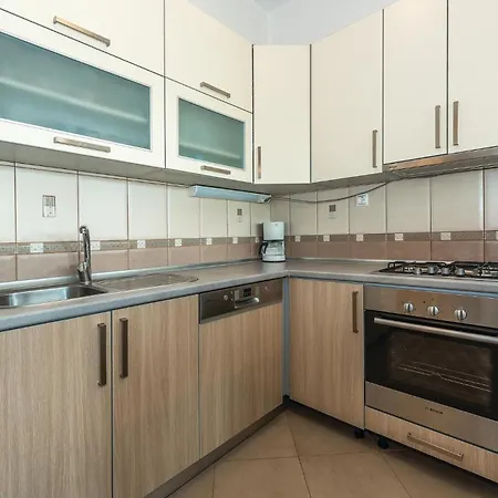 Awesome In Polje * Mirlovic-Polje