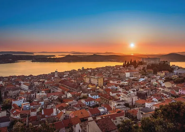 Awesome In Polje Vakantiehuis *