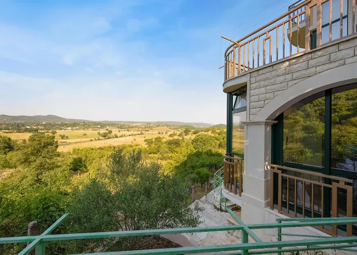 Awesome In Polje Vakantiehuis