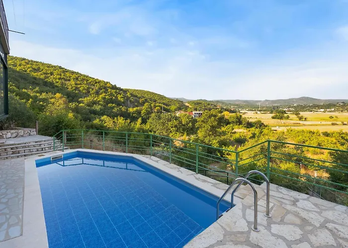 Awesome In Polje Vakantiehuis *